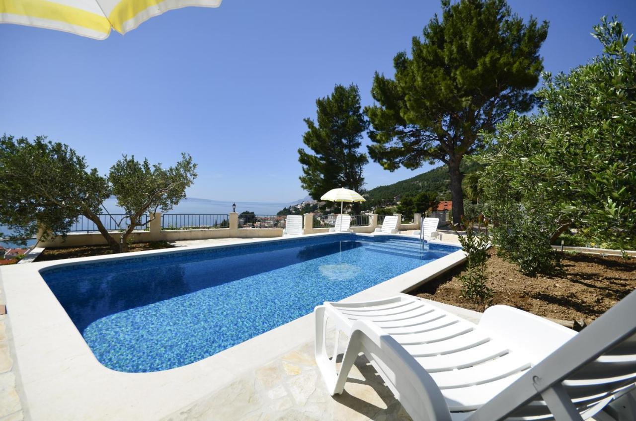 Family Friendly Apartments With A Swimming Pool Baska Voda, Makarska - 12442 Kültér fotó
