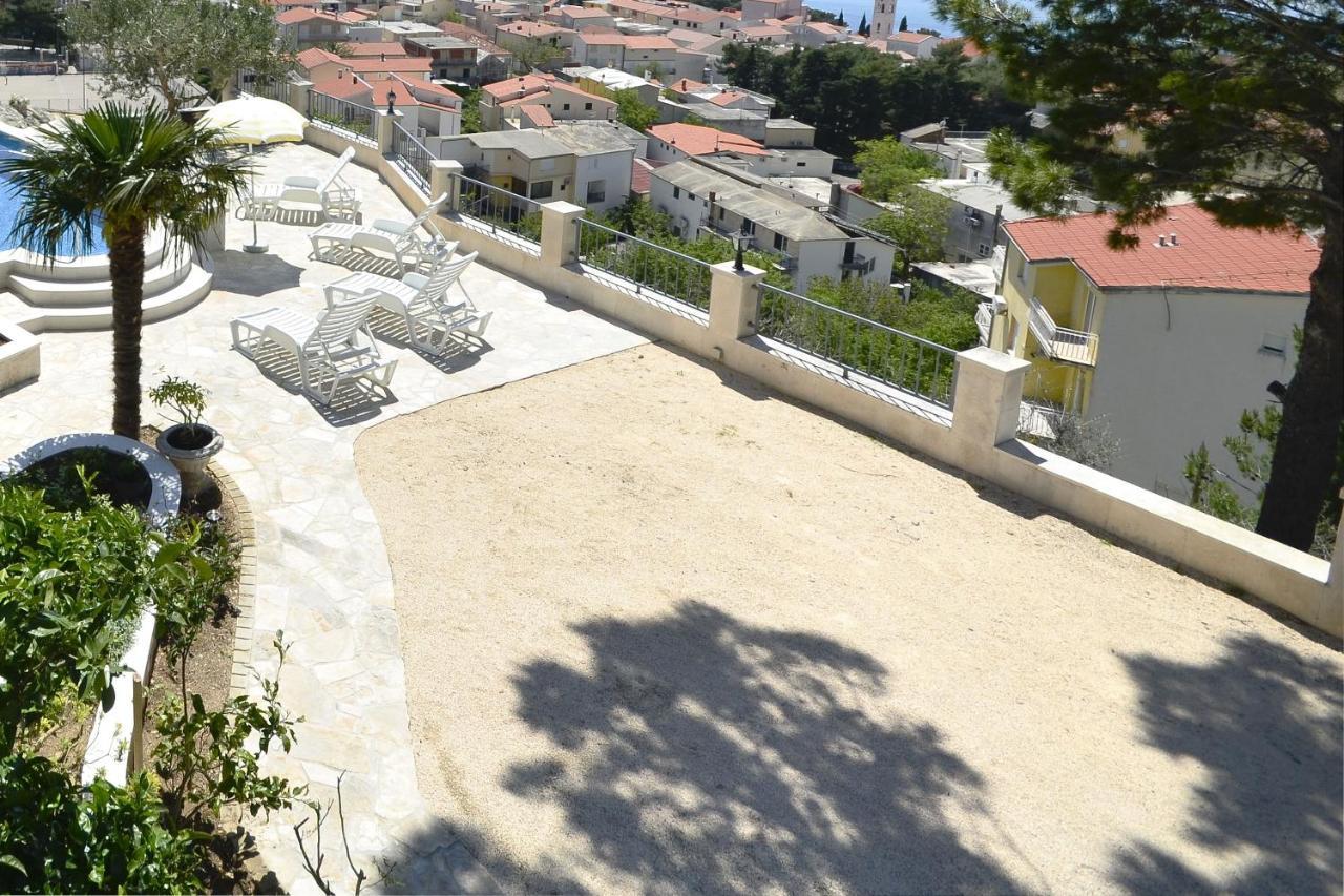 Family Friendly Apartments With A Swimming Pool Baska Voda, Makarska - 12442 Kültér fotó
