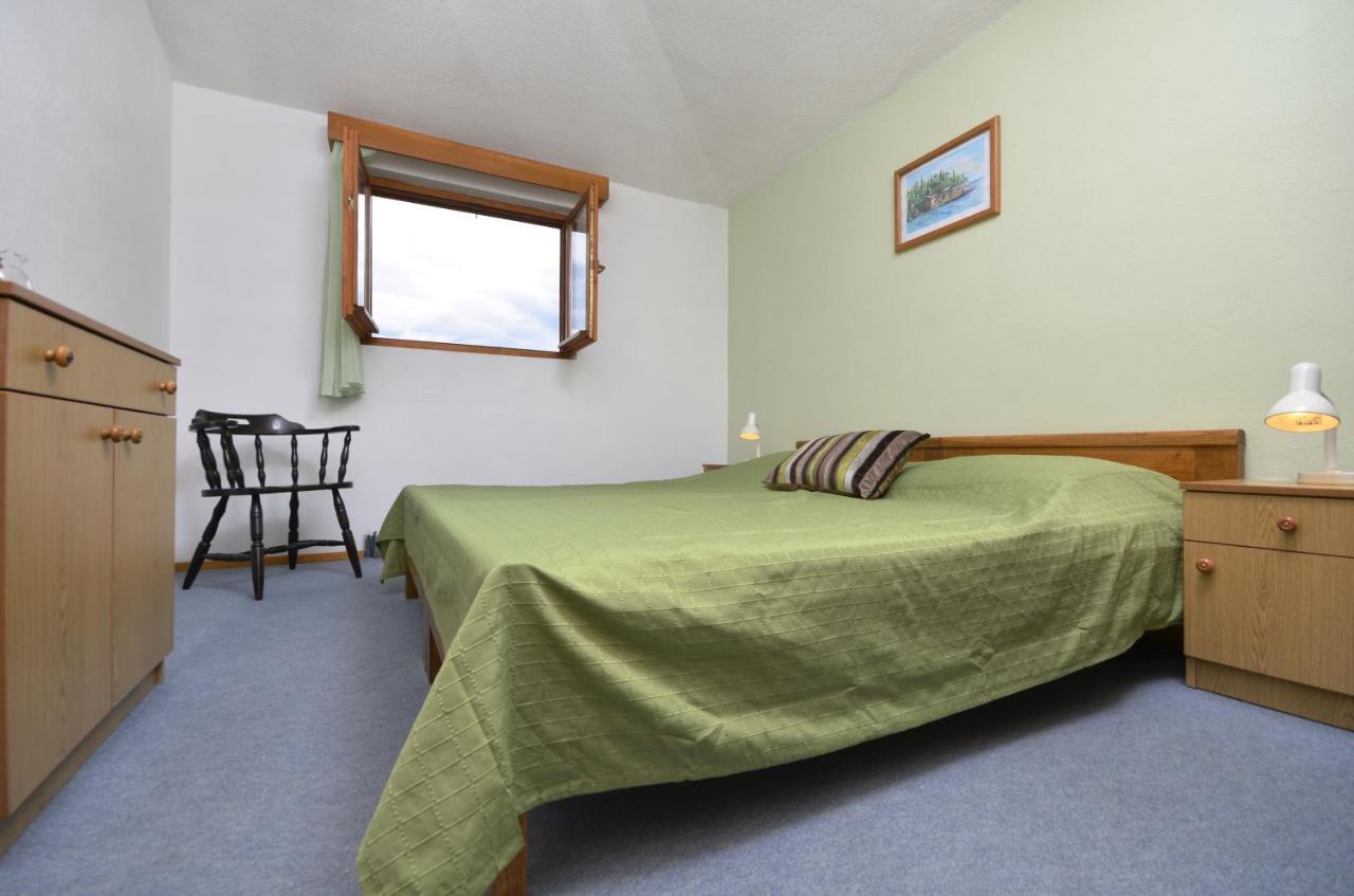 Family Friendly Apartments With A Swimming Pool Baska Voda, Makarska - 12442 Kültér fotó