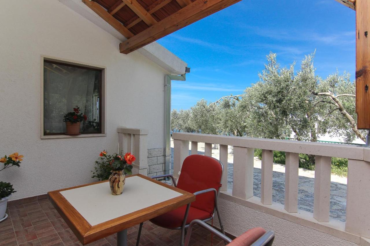 Family Friendly Apartments With A Swimming Pool Baska Voda, Makarska - 12442 Kültér fotó