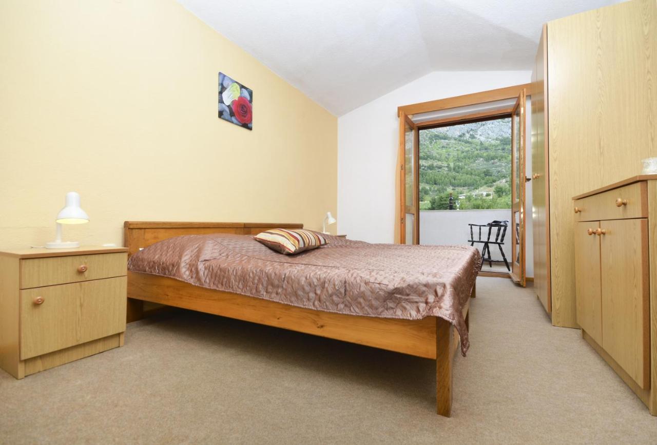 Family Friendly Apartments With A Swimming Pool Baska Voda, Makarska - 12442 Kültér fotó