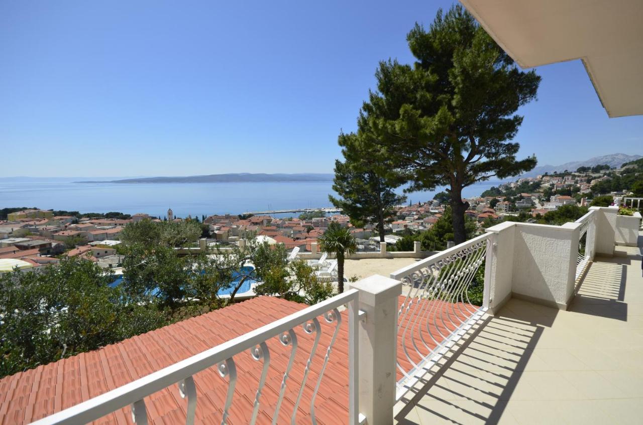 Family Friendly Apartments With A Swimming Pool Baska Voda, Makarska - 12442 Kültér fotó